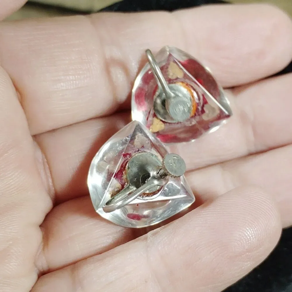 Vintage Rose Flower Screw Back Earrings Lucite Reverse Carved Jewelry Red